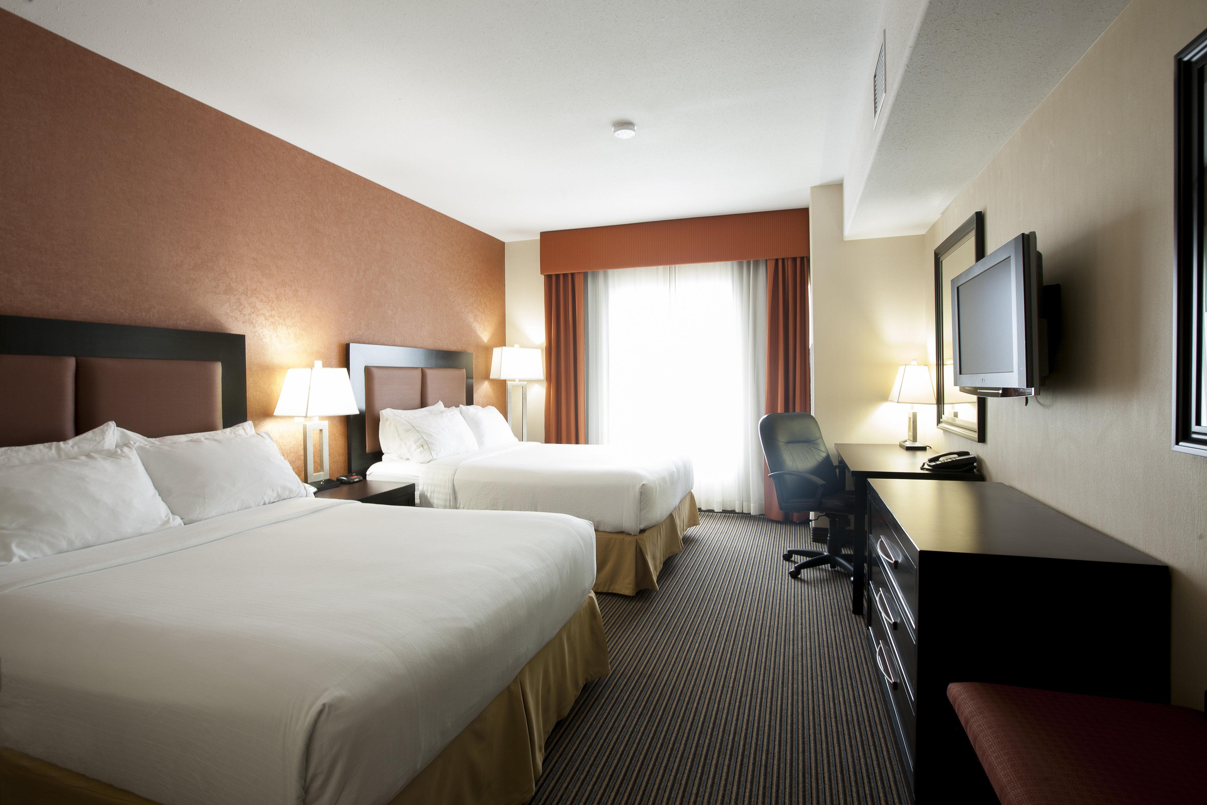 Holiday Inn Express Airport Calgary By Ihg Extérieur photo