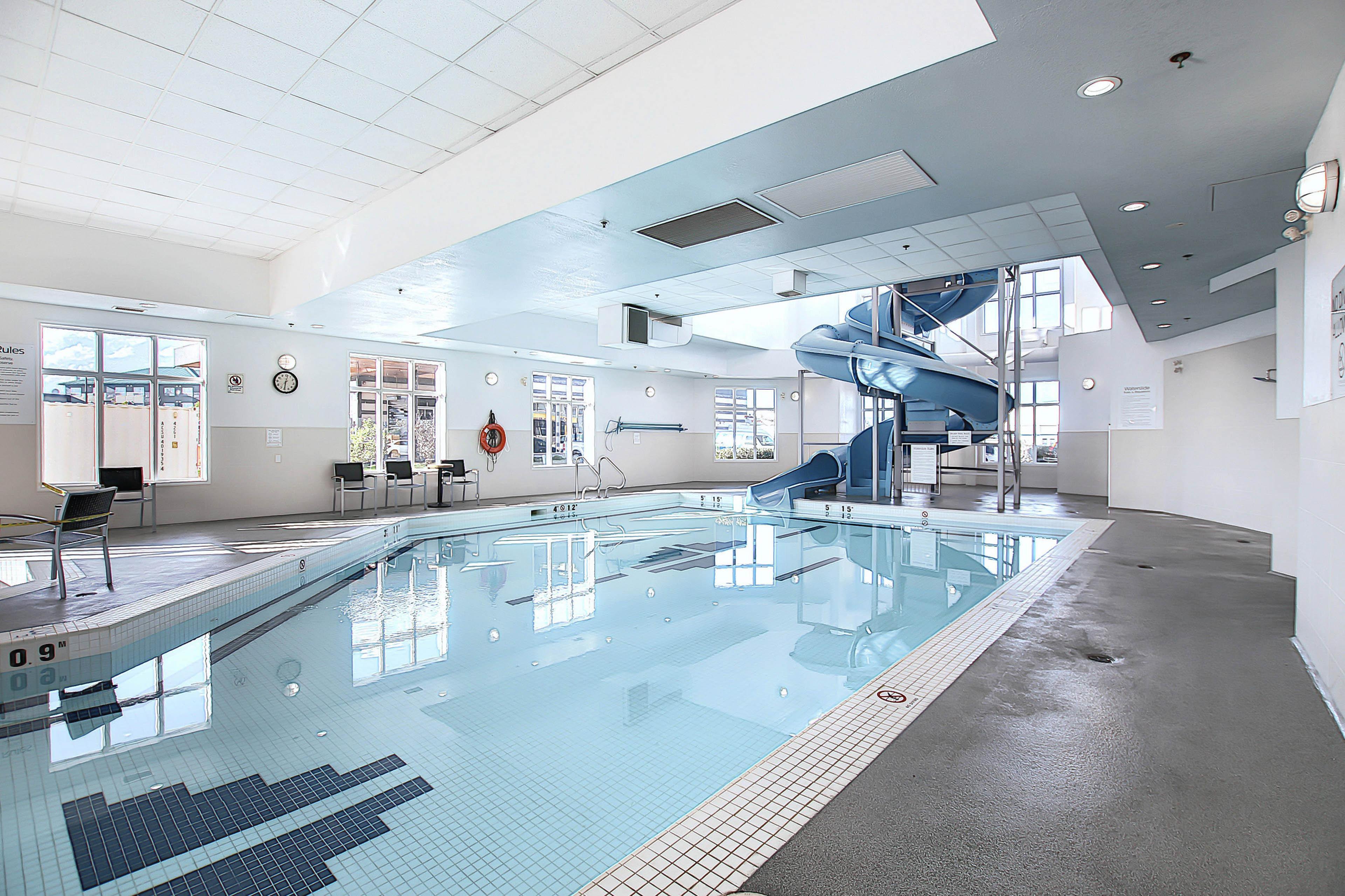 Holiday Inn Express Airport Calgary By Ihg Extérieur photo