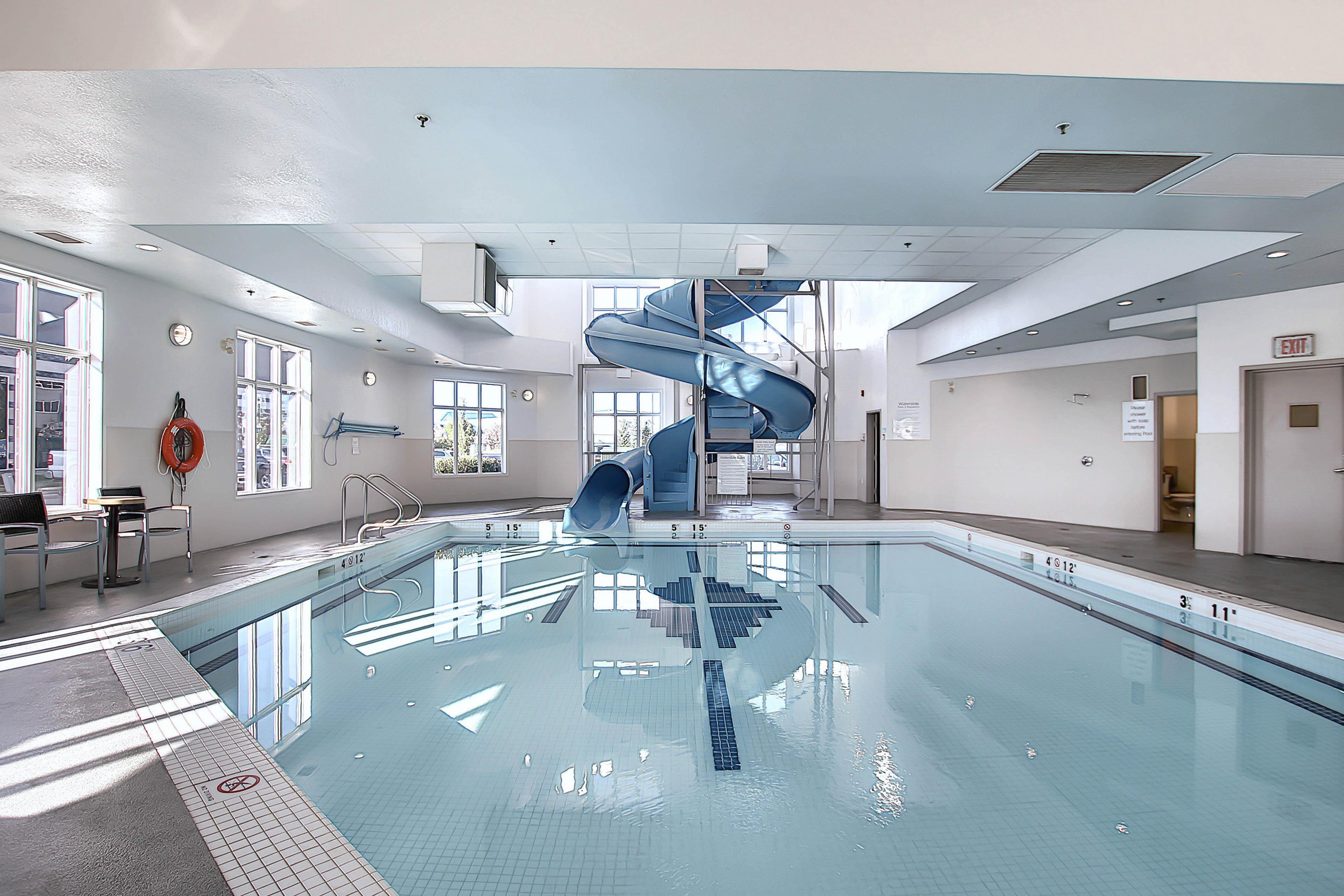 Holiday Inn Express Airport Calgary By Ihg Extérieur photo